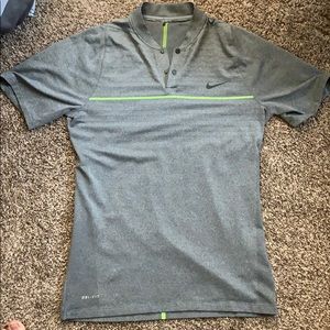 Nike tiger woods blade collar